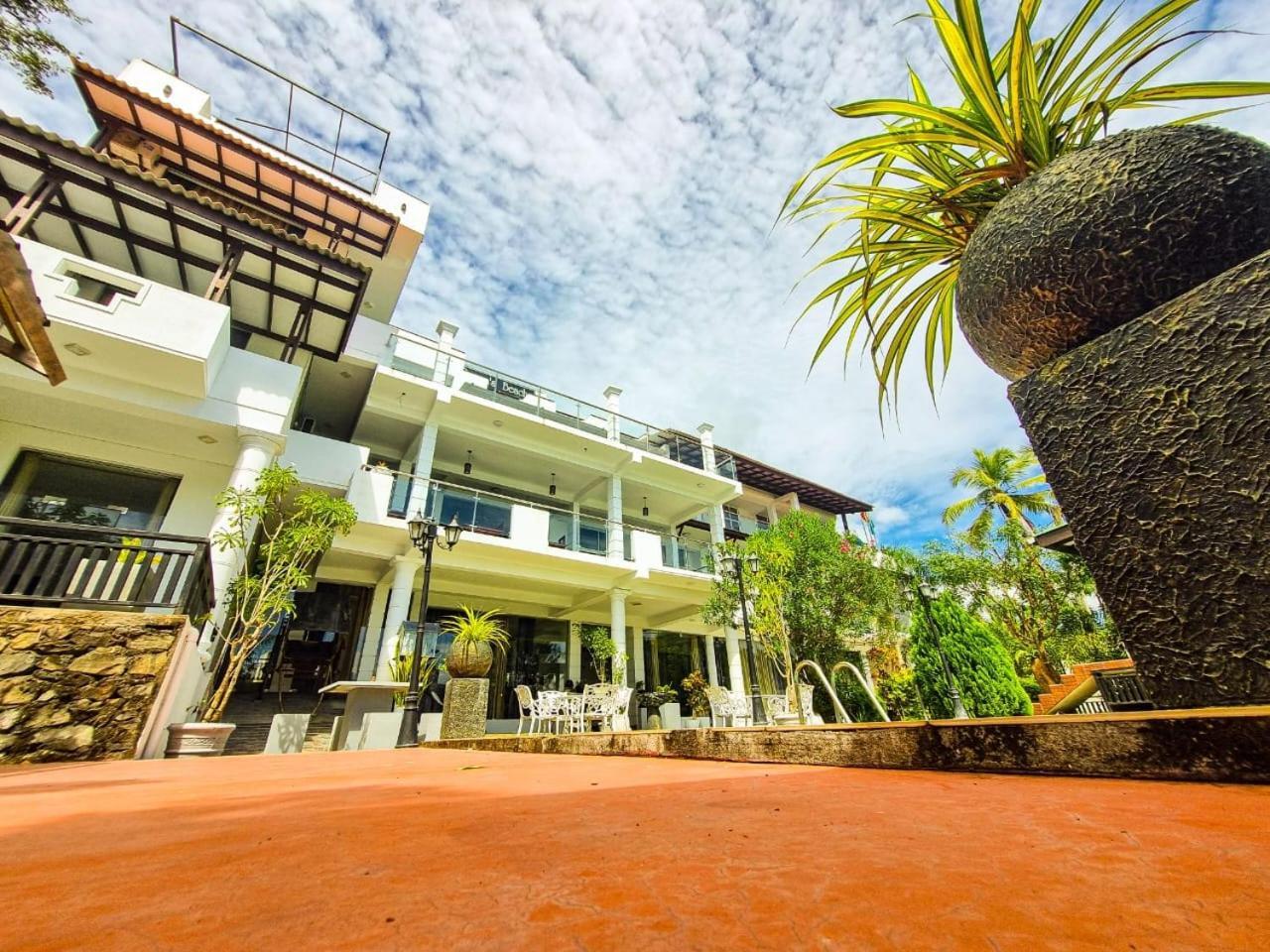 Queens Beach Hotel Tangalle Kültér fotó