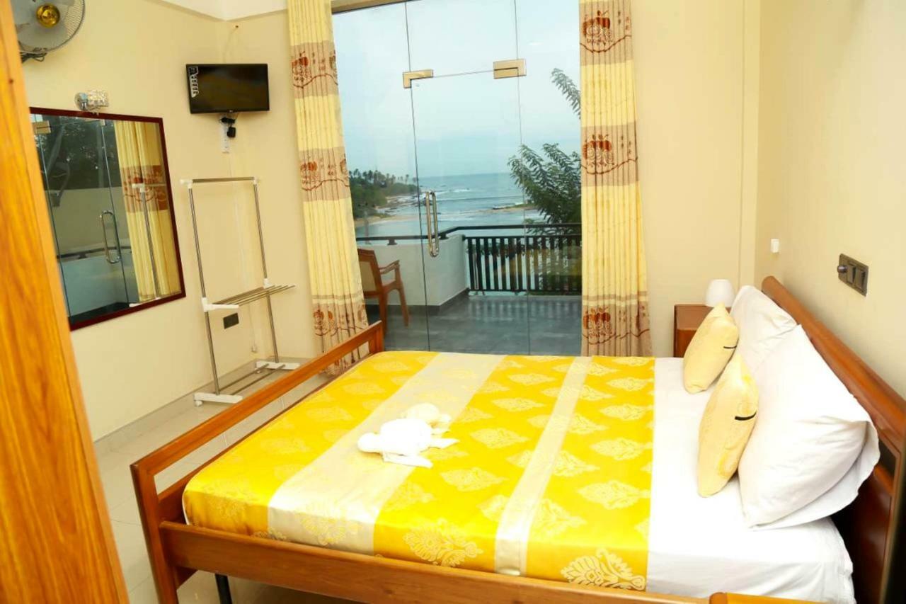 Queens Beach Hotel Tangalle Kültér fotó