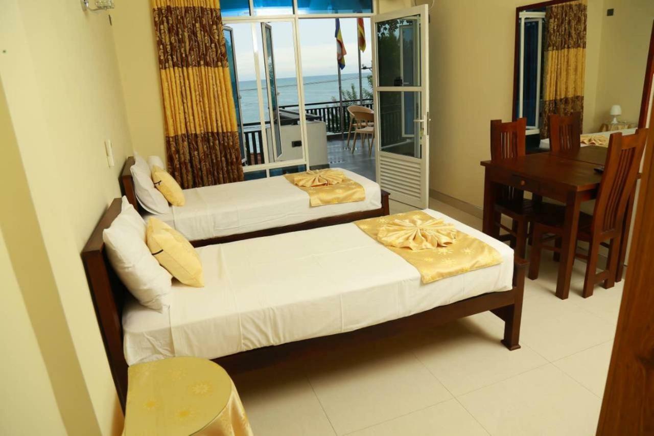 Queens Beach Hotel Tangalle Kültér fotó