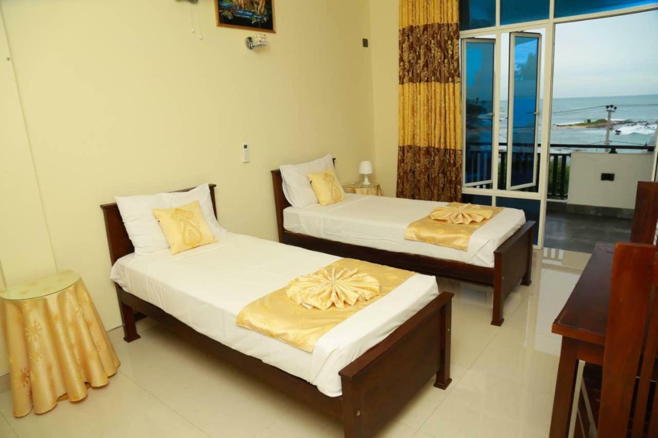 Queens Beach Hotel Tangalle Kültér fotó